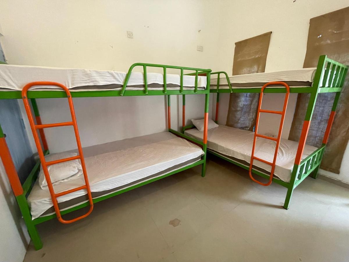Хостел Bunk 15 Hiriketiya Диквелла Экстерьер фото